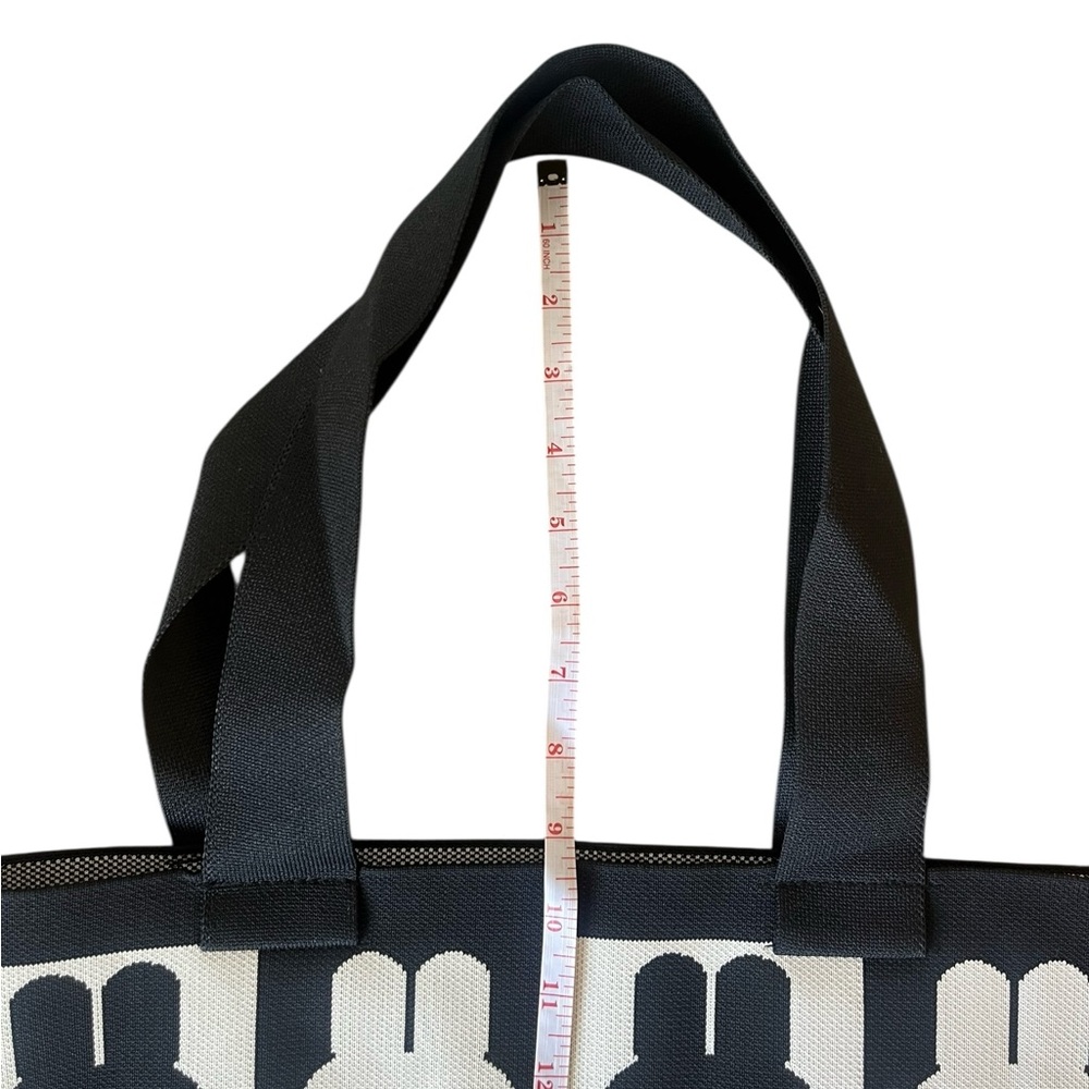 Black and White Graphic Tote Bag - Picture 5 of 7